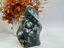 Load image into Gallery viewer, Moss Agate Flame

