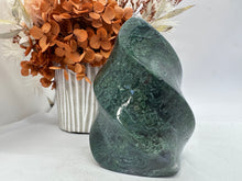 Load image into Gallery viewer, (2)Moss Agate Flame
