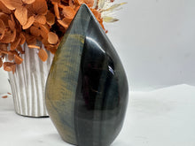 Load image into Gallery viewer, (1) Blue Tigers Eye Freeform
