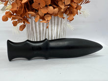 Load image into Gallery viewer, Blk Obsidian Dagger

