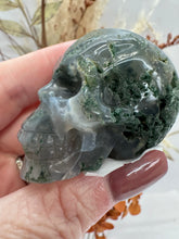 Load image into Gallery viewer, (1) Moss Agate Skull
