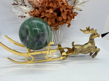 Load image into Gallery viewer, Reindeer Sleigh Sphere Holder
