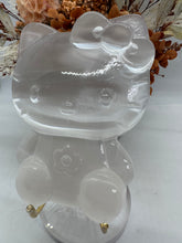Load image into Gallery viewer, Large Selenite HK polished

