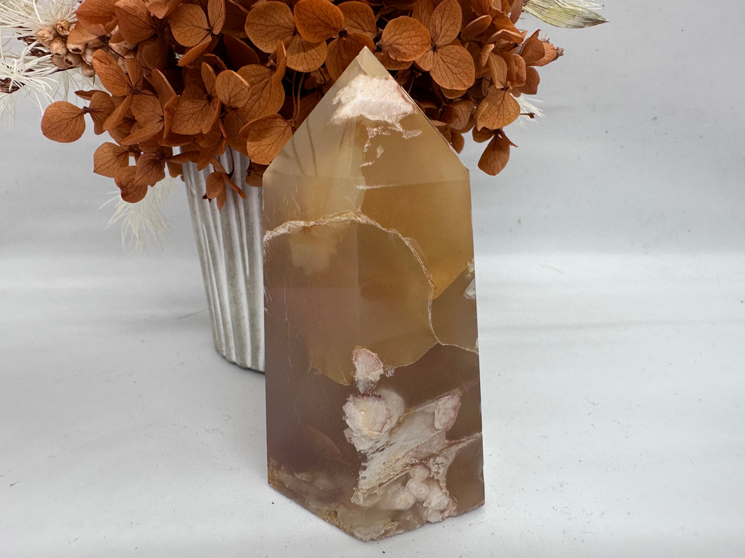 (3) Flower Agate Tower