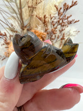Load image into Gallery viewer, Tigers Eye Seal
