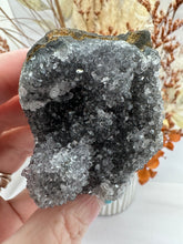 Load image into Gallery viewer, (4) Blk Amethyst Cutbase
