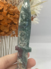 Load image into Gallery viewer, Moss Agate knife (77)
